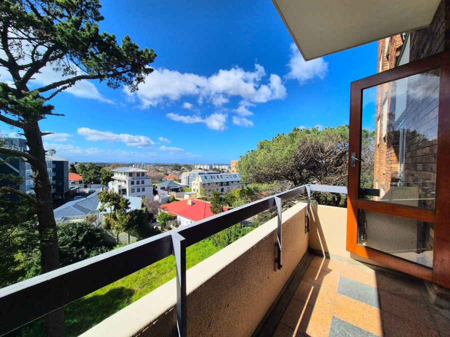 1 Bedroom Property for Sale in Wynberg Upper Western Cape